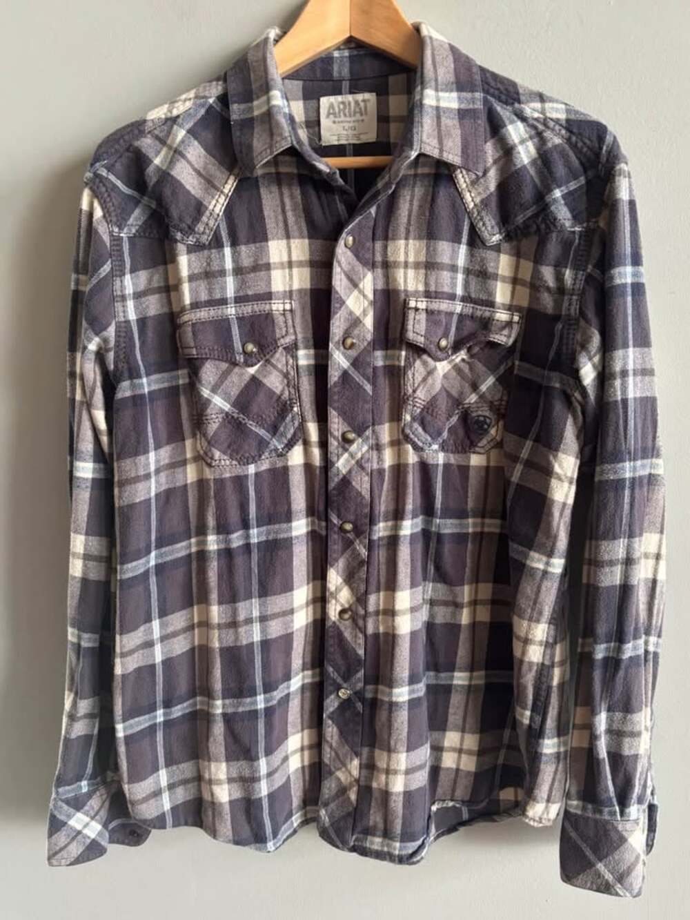 Ariat Men's Retro Fit Western Plaid Pearl Snap Shirt Gray Cream Large L / G 100%